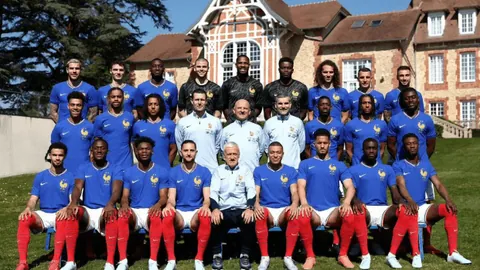 张伟丽力压群雄！中国拳坛女侠1800拳击败世界顶尖冠军，彰显民族豪情