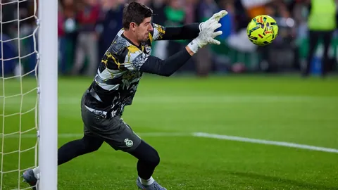 大乐透期号分析：老将主场优势，年轻挑战几何